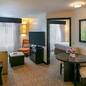 Two-Bedroom King Suite